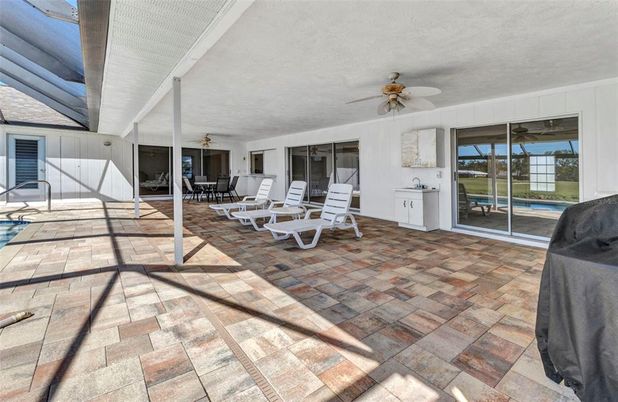 Dining room, Interior, Sun Room