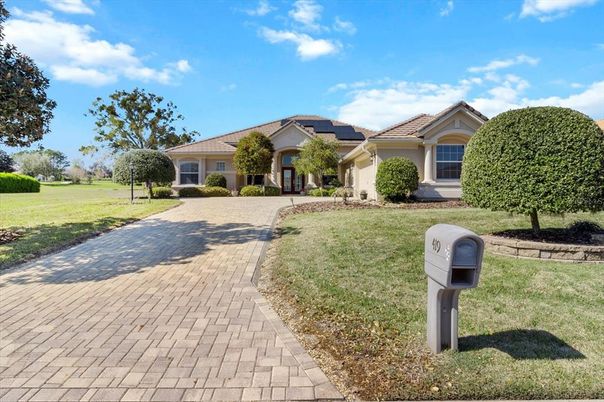 Backyard, Exterior, Facade, Ranch