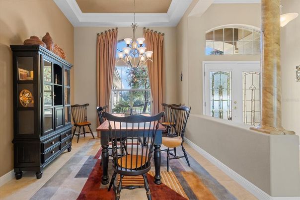 Chandelier, Dining room, Interior