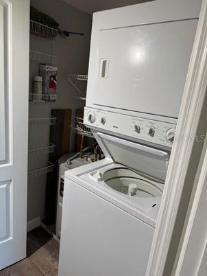 Interior, Utility Closets, Washer