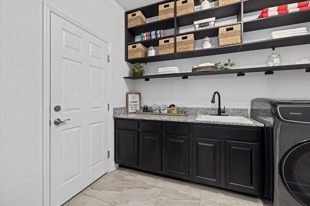 Interior, Washer