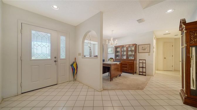 Chandelier, Dining room, Interior, Recessed Lighting