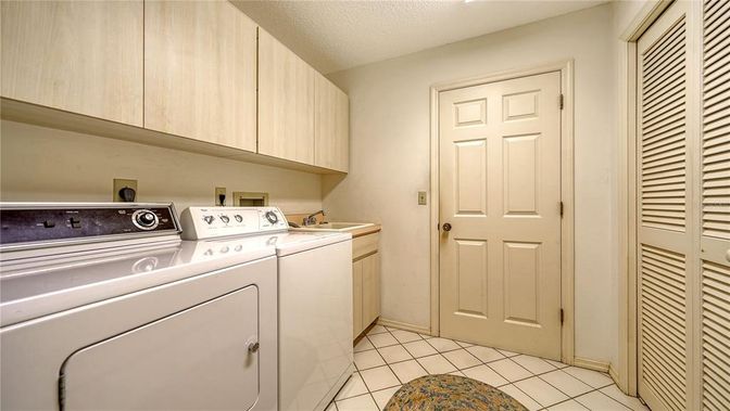 Interior, Utility Closets, Washer