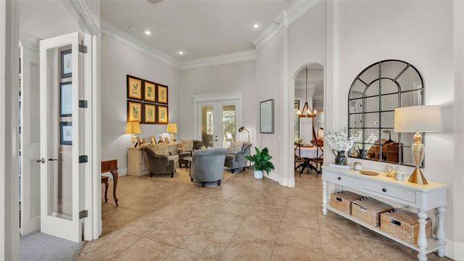 Chandelier, Dining room, Interior, Living room, Recessed Lighting