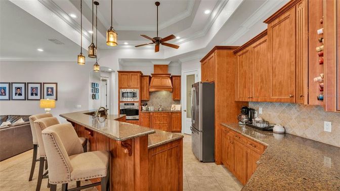 Interior, Kitchen, Pendant Lights, Recessed Lighting, Stainless Steel Appliances