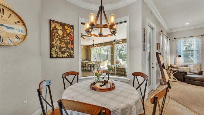 Dining room, Interior, Pendant Lights, Recessed Lighting