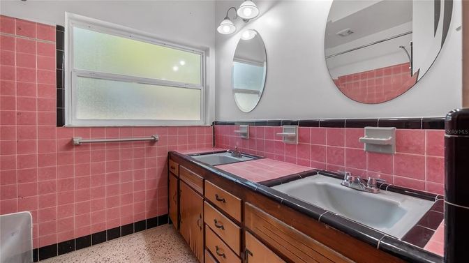 Bathroom, Dual Sink Vanities, Interior, Tile Countertops