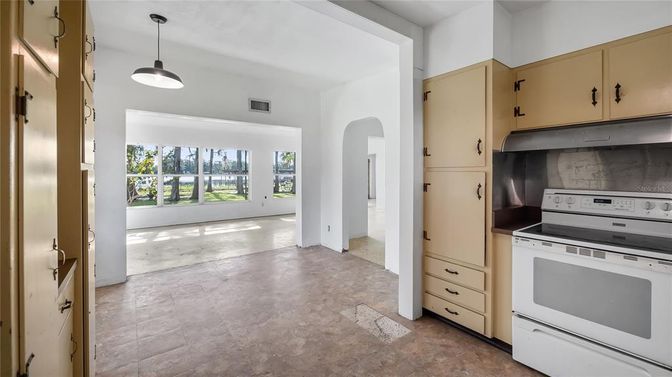 Interior, Kitchen, Pendant Lights