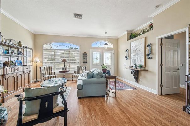 Interior, Living room, Pendant Lights, Wood Texture Flooring