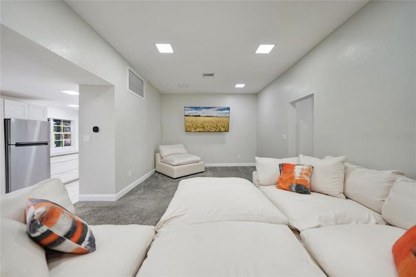 Bedroom, Interior, Kitchen, Living room, Recessed Lighting