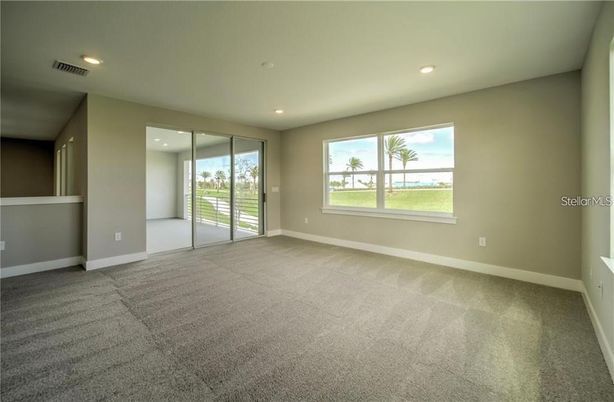Empty room, Interior, Recessed Lighting