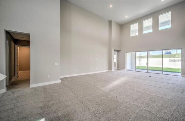 Empty room, Interior, Recessed Lighting