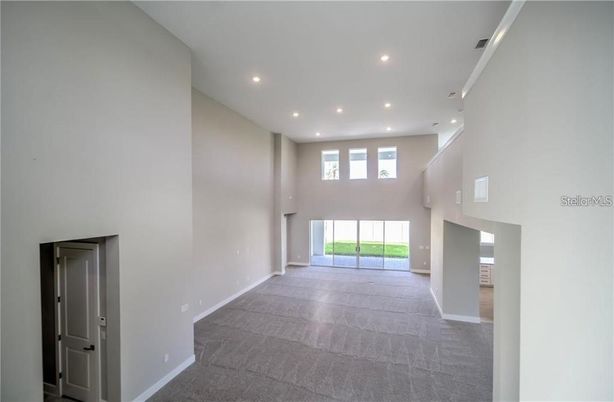 Empty room, Interior, Recessed Lighting