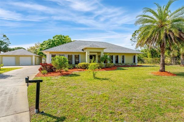 Backyard, Detached Garage, Exterior, Facade, Ranch