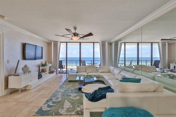 Interior, Living room, Water