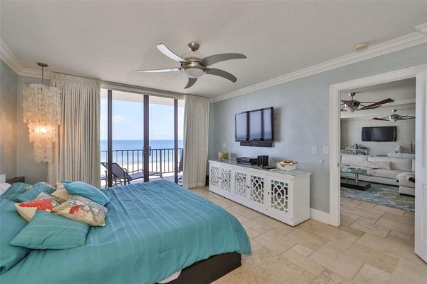 Bedroom, Interior, Water