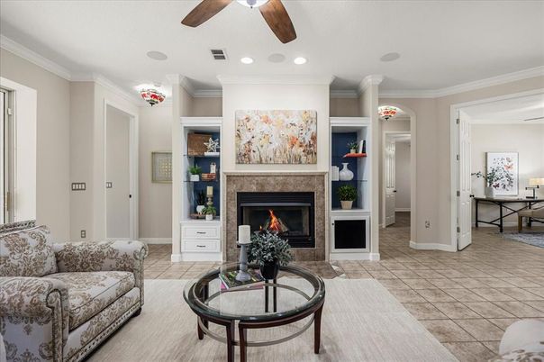 Fireplace, Interior, Living room, Recessed Lighting