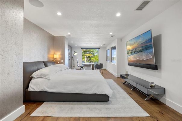 Bedroom, Interior, Recessed Lighting, Wood Texture Flooring