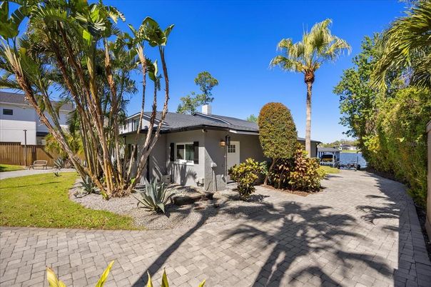 Backyard, Exterior, Water