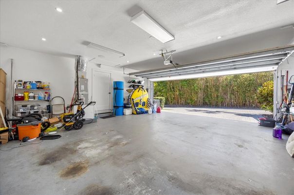 Garage, Interior, Recessed Lighting