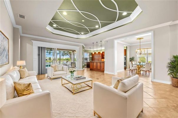 Chandelier, Dining room, Interior, Kitchen, Living room, Pendant Lights, Recessed Lighting