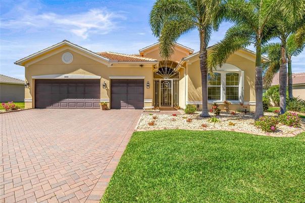 Attached, Backyard, Exterior, Facade, Mediterranean