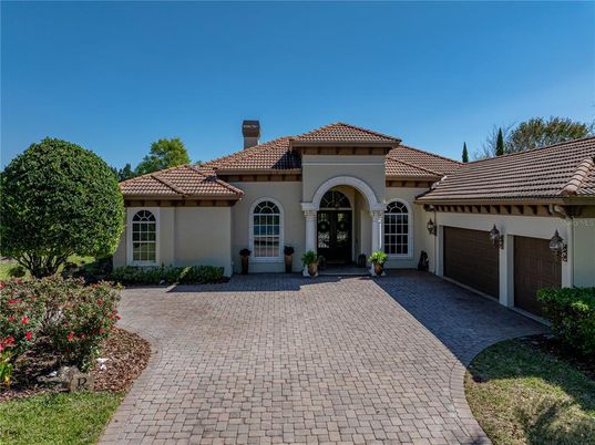 Attached, Exterior, Facade, Mediterranean