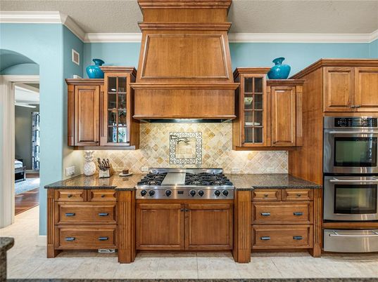 Interior, Kitchen, Stainless Steel Appliances