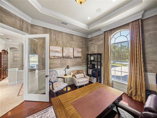 Interior, Recessed Lighting, Wood Texture Flooring