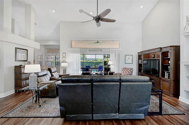 Interior, Living room, Recessed Lighting, Wood Texture Flooring