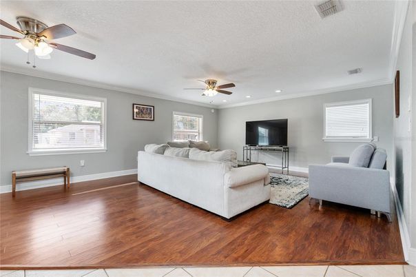 Interior, Living room, Recessed Lighting, Wood Texture Flooring