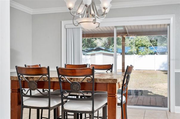 Chandelier, Dining room, Interior