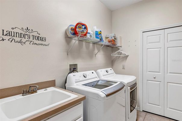 Interior, Washer