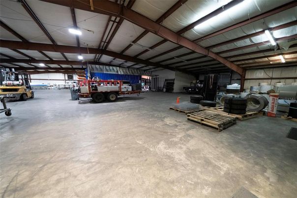 Fitness Equipment, Garage, Interior