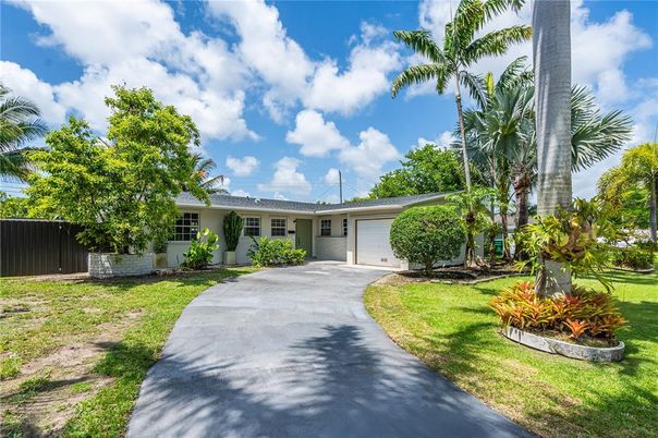 Attached, Backyard, Exterior, Facade, Ranch