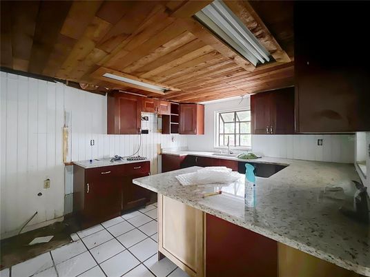 Interior, Kitchen, Wooden Ceilings