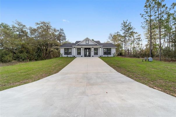 Backyard, Exterior, Facade, Farmhouse