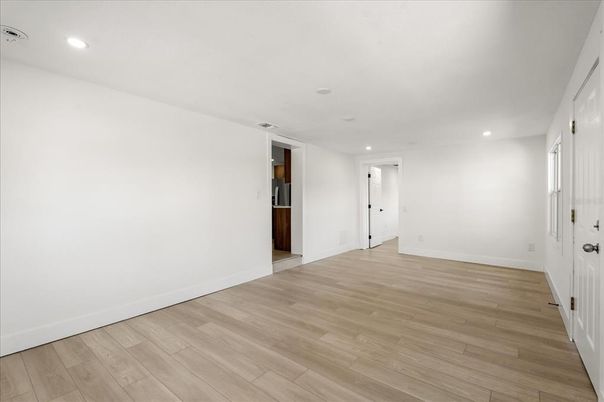 Empty room, Interior, Recessed Lighting, Wood Texture Flooring