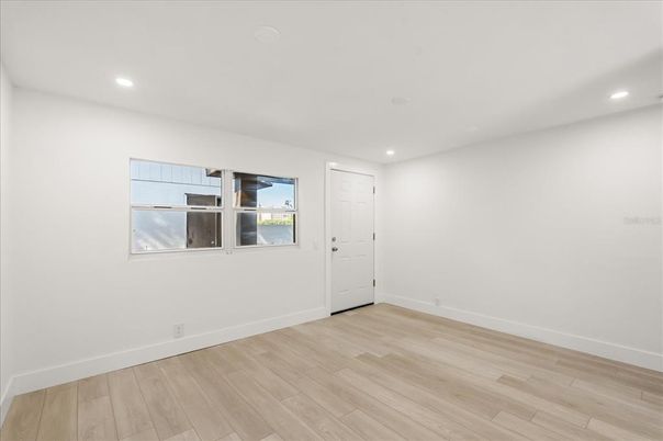Empty room, Interior, Recessed Lighting, Wood Texture Flooring