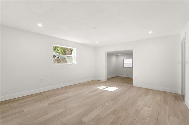 Empty room, Interior, Recessed Lighting, Wood Texture Flooring