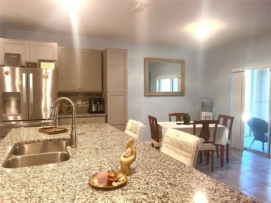 Dining room, Interior, Kitchen, Stainless Steel Appliances