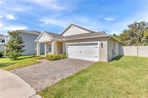 Attached, Backyard, Exterior, Facade, Ranch