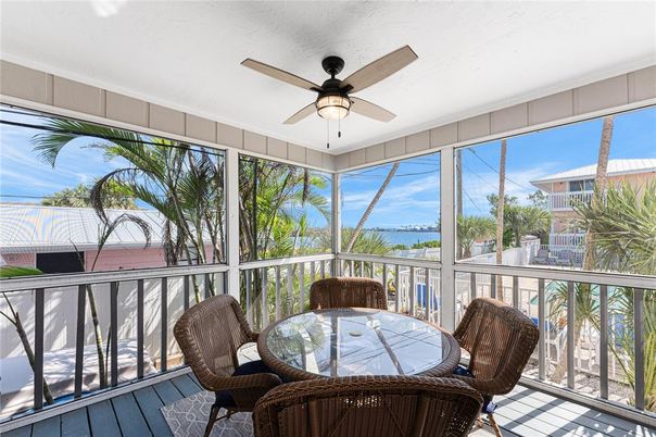 Dining room, Interior, Sun Room, Wood Texture Flooring