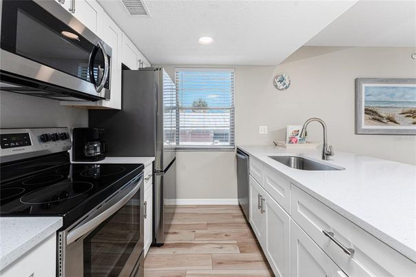 Interior, Kitchen, Recessed Lighting, Wood Texture Flooring