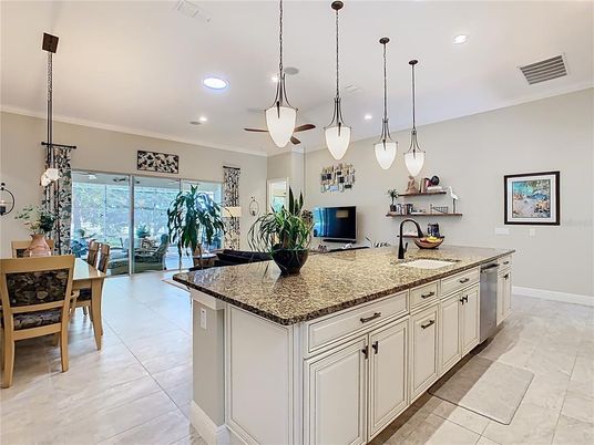 Dining room, Interior, Kitchen, Pendant Lights, Recessed Lighting