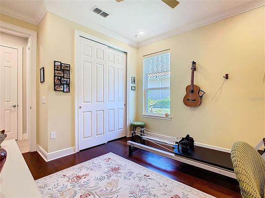 Interior, Recessed Lighting, Wood Texture Flooring