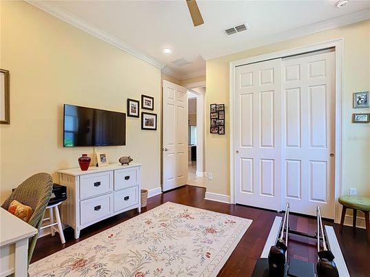 Fitness Equipment, Interior, Recessed Lighting, Wood Texture Flooring