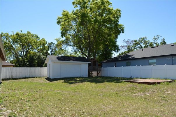 Backyard, Detached Garage, Exterior