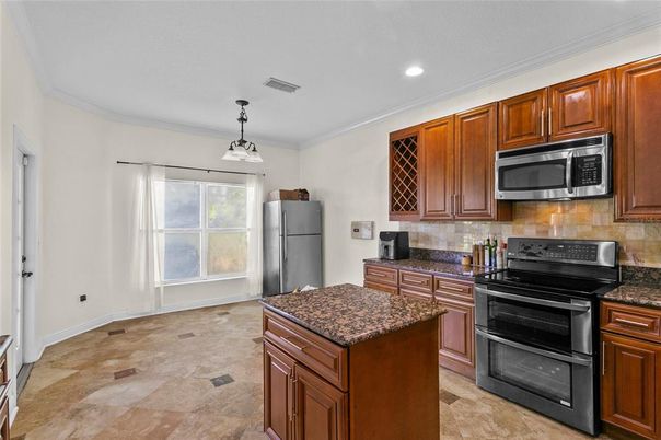 Interior, Kitchen, Pendant Lights, Recessed Lighting
