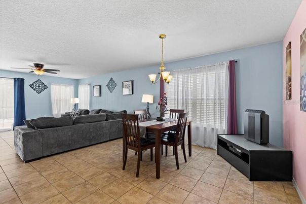 Dining room, Interior, Living room, Pendant Lights